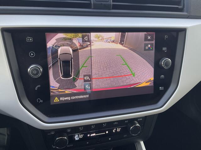 Seat Arona 1.0 TSI Automaat Xcellence Carplay Trekhaak Stoelverw. Business Intense