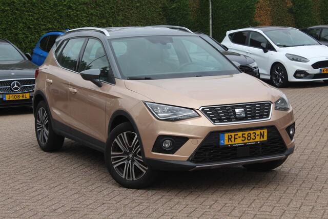 Seat Arona 1.0 TSI Xcellence Launch Edition / Camera / Navigatie / Keyless / Cruise Control / LED Koplampen / 17'' / DAB / Stoelverwarming / Dodehoek