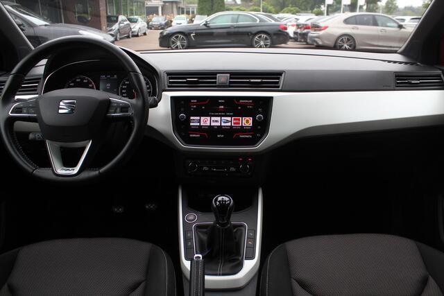 Seat Arona 1.0 TSI Xcellence Launch Edition / Camera / Navigatie / Keyless / Cruise Control / LED Koplampen / 17'' / DAB / Stoelverwarming / Dodehoek