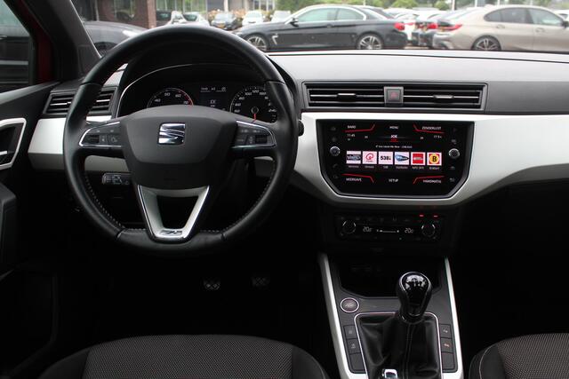 Seat Arona 1.0 TSI Xcellence Launch Edition / Camera / Navigatie / Keyless / Cruise Control / LED Koplampen / 17'' / DAB / Stoelverwarming / Dodehoek