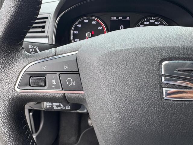 Seat Arona 1.0 TSI Style Business Intense / Keyless / Camera / Navi /