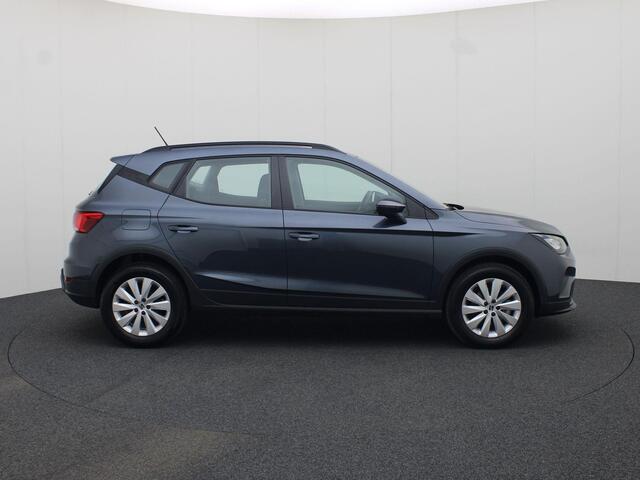Seat Arona 1.0TSI/95PK Reference · Apple Car Play · Parkeersensoren · Trekhaak · Garantie tot augustus 2028 of 100000km.