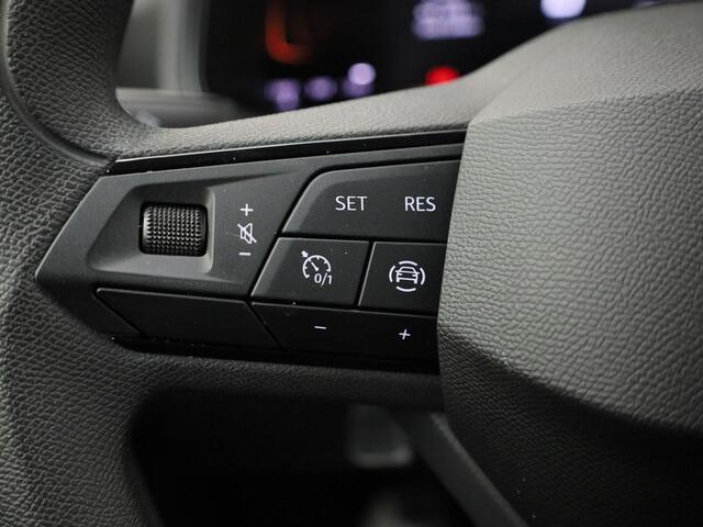 Seat Arona 1.0TSI/95PK Reference · Apple Car Play · Parkeersensoren · Trekhaak · Garantie tot augustus 2028 of 100000km.