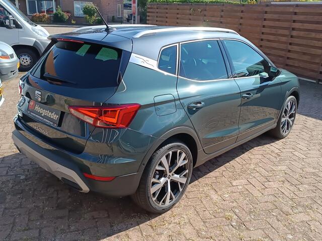 Seat Arona 1.0 TSI Xperience Business, trekhaak, carplay,