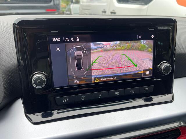 Seat Arona 1.0 110pk TSI FR Business. StoelVerw, Camera, Adap Cruise, Full Led