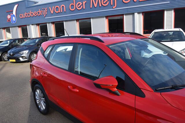 Seat Arona 1.0 TSI Style , CLIMATR , CR CONTR , NAVI VIA APP , LMV16 , PDC A ,