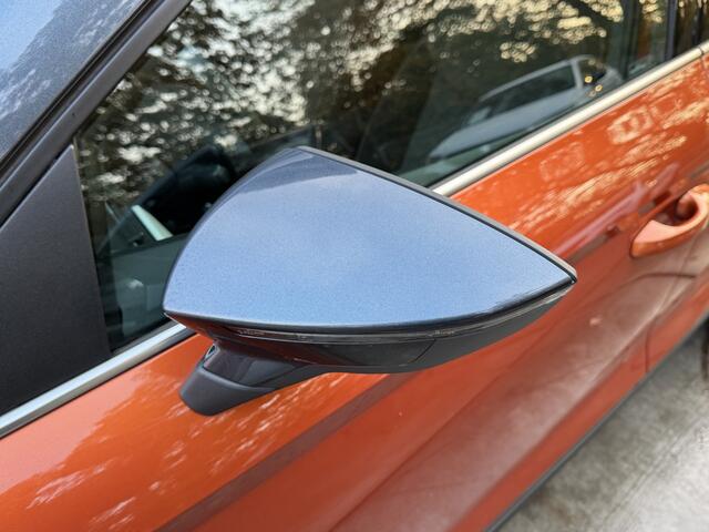 Seat Arona 1.0 TSI 115pk H6 Xcellence Business Intense Climate Control Camera Navigatie