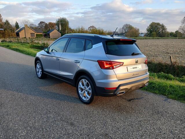Seat Arona 1.0 TSI FR DSG-7 Business Connect + Camera + Trekhaak