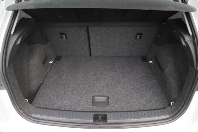 Seat Arona 1.0 TSI Style Business Intense 95PK Keyless Adaptive Cruise Navigatie Achteruitrijcamera Carplay Android Climate Control 16 inch LMV