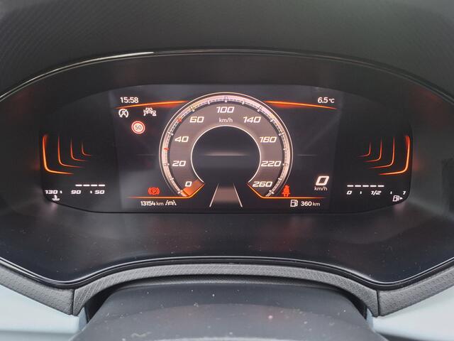 Seat Arona 1.0 EcoTSI Style Business Connect Airco/Navigatie/Cruisecontrol/Parkeersensoren/Draadloos laden van telefoon