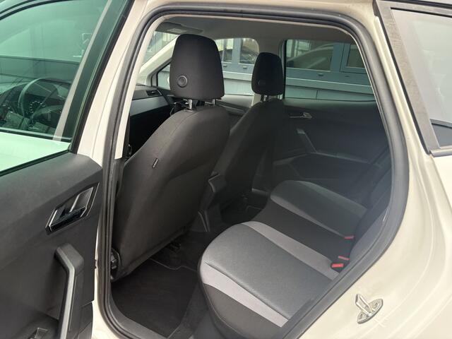 Seat Arona 1.0 TSi 95pk Style Business Intense KEYLESS/CAMERA/NAVI/CARPLAY/PDC