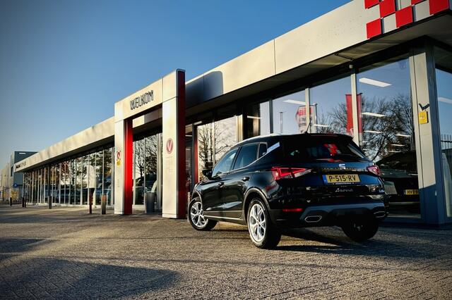 Seat Arona 1.0 TSI FR Business Intense | CAMERA | STOELVERWARMING | CARPLAY