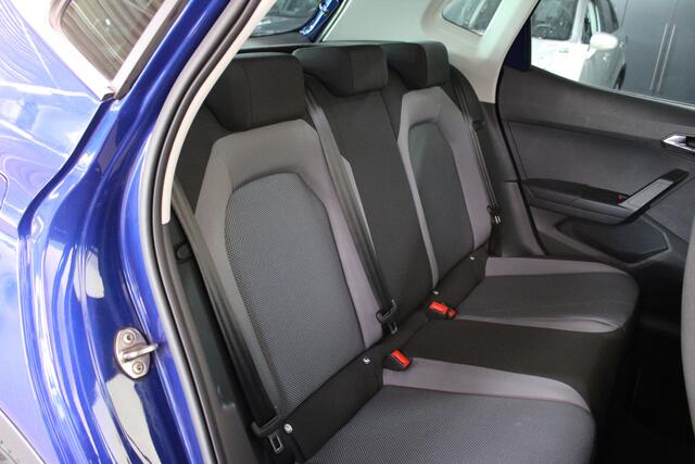 Seat Arona 1.0 TSI Style Business Intense / 18'' LMV /