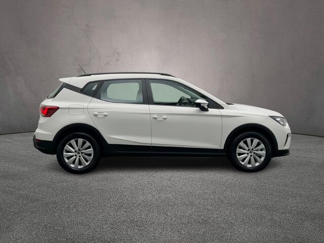 Seat Arona Reference 1.0 TSI 95pk Cruise control, Parkeersensor achter, App connect, LED koplampen, Airco, DAB, Radio, Bluetooth