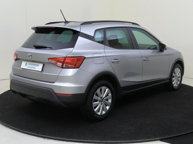 Seat Arona 1.0 TSI Style | Keyless | Parkeerasisstent | Navigatie | Digital cockpit | Dodehoek detectie | Adaptieve cruise control | Achteruitrijcamera |