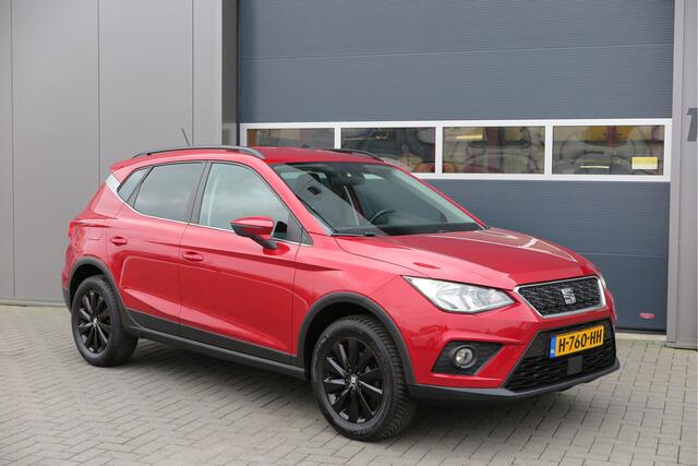 Seat Arona 1.0 TSI 95PK Xcellence Launch Edition Navigatie , Parkeersensoren , Climate control, Lichtmetalen velgen. .