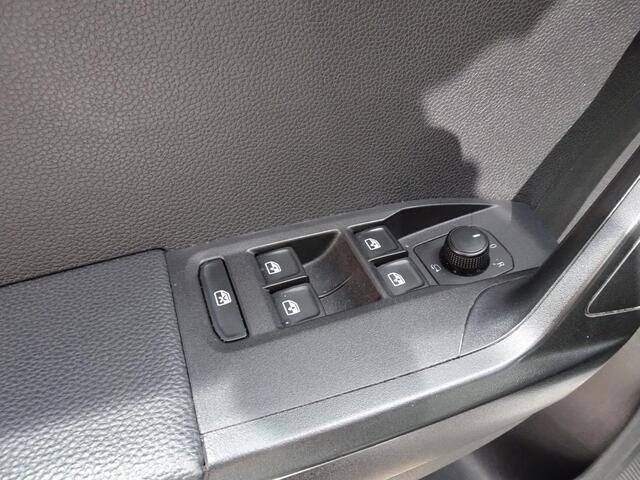 Seat Arona 1.0 TSI Style Business Intense AUT l NAVI l Trekhaak