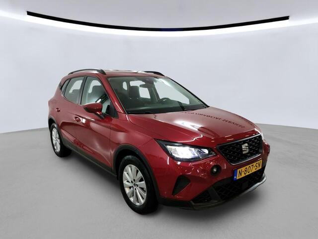 Seat Arona 1.0 TSI 95pk Style / App. connect / Climate controle / Parkeersensoren achterzijde / LM Velgen