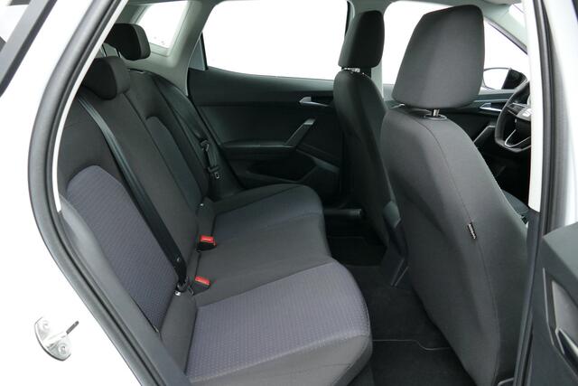 Seat Arona 1.0 TSI Style. BJ23 1-Eig. Bi-Tone, Carplay/Android Navi, Clima, 18"LMV, PDC,