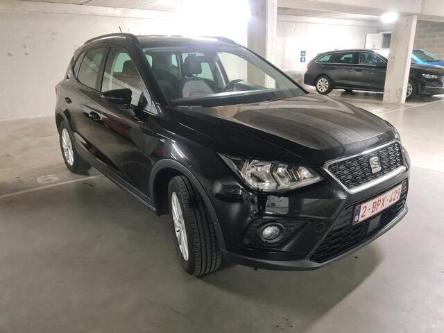 Seat Arona 1.0 TSI 95pk Style Navigatie Clima PDC Privacy glas
