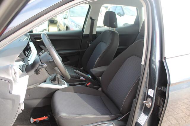 Seat Arona 1.0 TSI Style//Ecc//Carplay!!