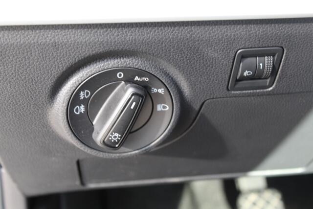 Seat Arona 1.0 TSI Style//Ecc//Carplay!!