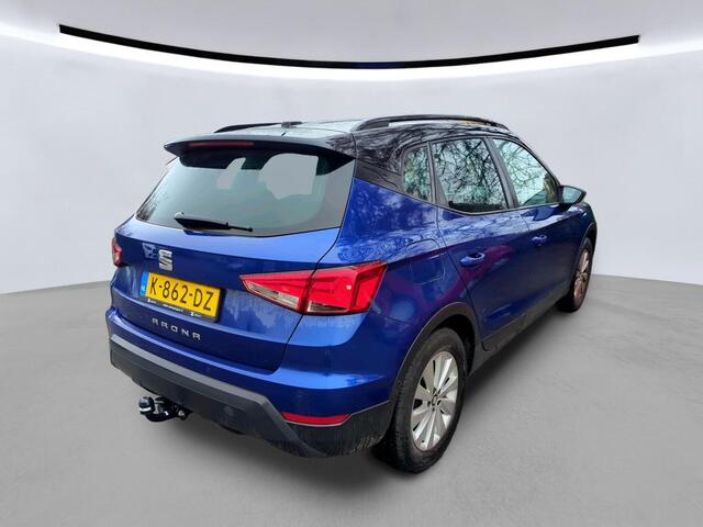 Seat Arona 1.0 TSI Style Business Intense / TREKHAAK/ CAMERA/ PARK. SENSOREN/ NAVI/ CLIMA/ 16" LMV