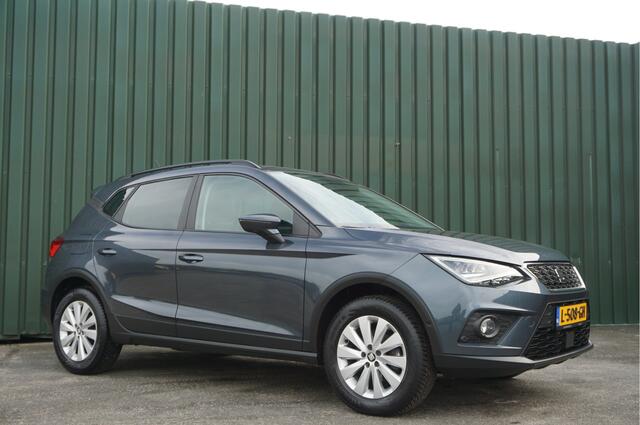 Seat Arona 1.0TSI Style Automaat + Trekhaak/ Camera/ Cruise/ Airco/ All season/ Garantie!