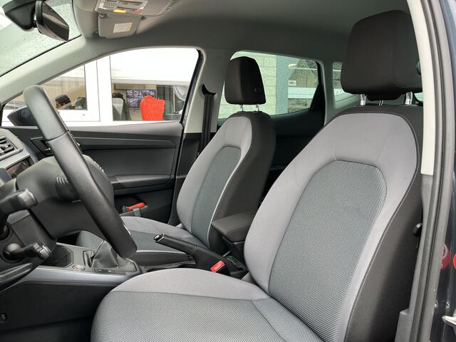 Seat Arona 1.0 TSI Style Business Intense / KEYLESS/ PARK. SENSOREN + CAMERA/ CRUISE/ NAVI/ FULL LINK/ CLIMA/ DAB/ DODE HOEK