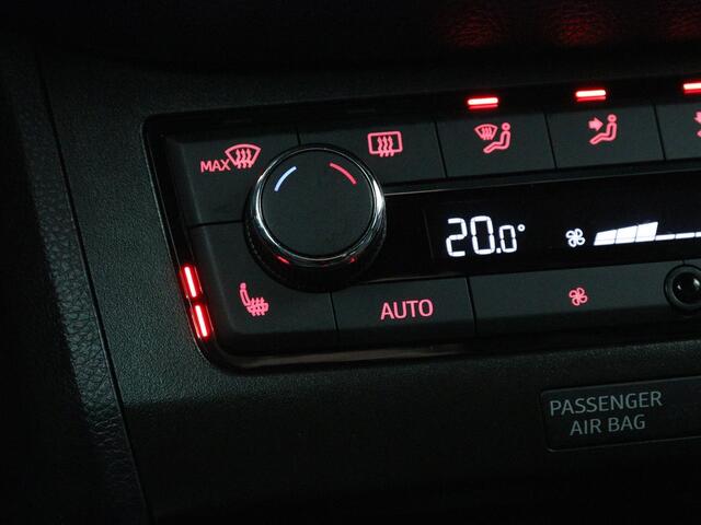 Seat Arona 1.5 TSI EVO FR Intens | Stoelverwarming | Leder/Alcantara | Full LED | Adaptive cruise | Camera | Dodehoek detectie | Carplay | Navigatie | Climate control | Park Assist | Keyless