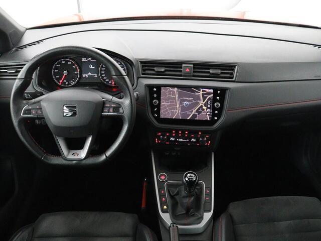 Seat Arona 1.5 TSI EVO FR Intens | Stoelverwarming | Leder/Alcantara | Full LED | Adaptive cruise | Camera | Dodehoek detectie | Carplay | Navigatie | Climate control | Park Assist | Keyless