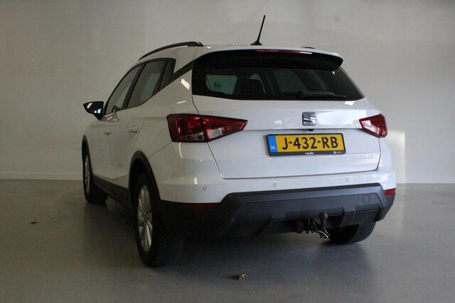 Seat Arona 1.0 TSI Style Business Intense | TREKHAAK | CLIMA | CAMERA | 16'LMV | ACC | CARPLAY | DAB | NAVIGATIE |