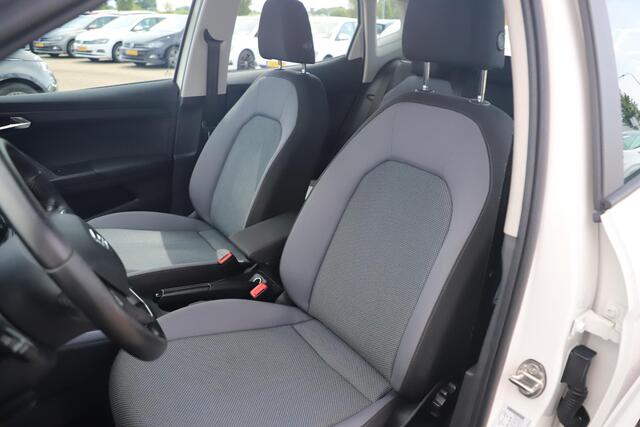Seat Arona 1.0 TSI Style Business Intense Plus Automaat DSG 16 inch Carplay Android Navigatie Stoelverwarming Clima Cruise Control