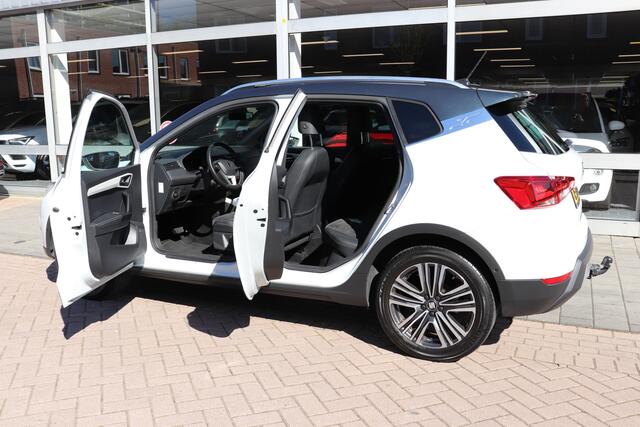 Seat Arona 1.0 TSI Xcellence Business Intense Navigatie, trekhaak,