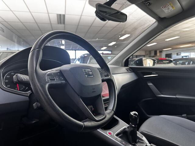 Seat Arona 1.0 TSI Style Business Intense/ LED Koplampen/ Stoelverw./ Beats Audio/ 17''LMV/ Keyless/ Camera/ Apple+Android/ Clima/ Navi/ Cruise/ Bluetooth/ Multi.LEDER.Stuur/ Elek.Pakket/ Isofix/ PDC V+A.