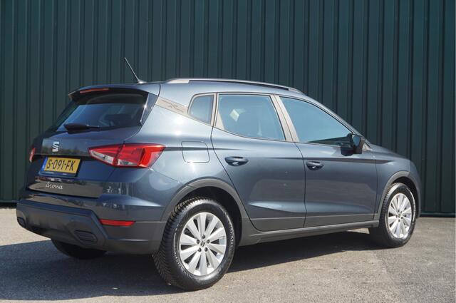 Seat Arona 1.0 TSI Style + LED/ Cruise/ Carplay/ Airco/ All season / Garantie!