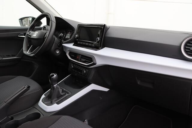 Seat Arona 1.0 TSI Style | Carplay | Sensoren Achter | Cruise Control