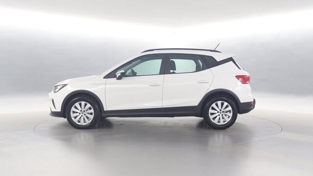 Seat Arona 1.0 TSI 95pk Style / Navigatie via App Connect / Parkeersensoren