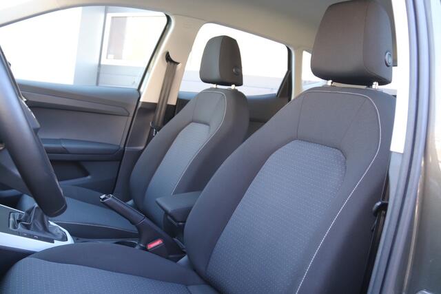 Seat Arona 1.0 TSI Style, Parkeerhulp, Carplay, Cruise