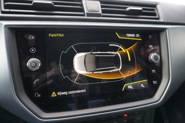 Seat Arona 1.0 TSI Xcellence Launch Edition | CLIMATE | CARPLAY | NAVI | PDC | TREKHAAK