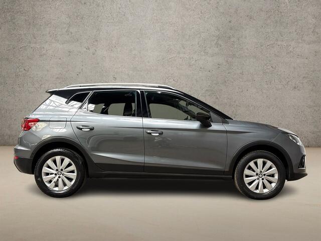 Seat Arona 1.0 TSI Xcellence Intense Automaat (APPLE CARPLAY, GROOT NAVI, CLIMATE, STOELVERWARMING, SPORTSTOELEN, KEYLESS, GETINT GLAS, CAMERA, NIEUWE APK, NIEUWSTAAT)