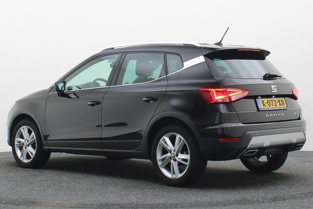 Seat Arona 1.0 TSI Xcellence Business Intense Automaat LED, Apple Carplay, ACC, Camera, Sfeerverlichting, PDC