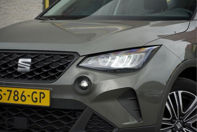 Seat Arona 1.0 TSI Style BJ2023 Lmv 17" | Led | Pdc | App-Connect | Climate control | Cruise control | Getint glas