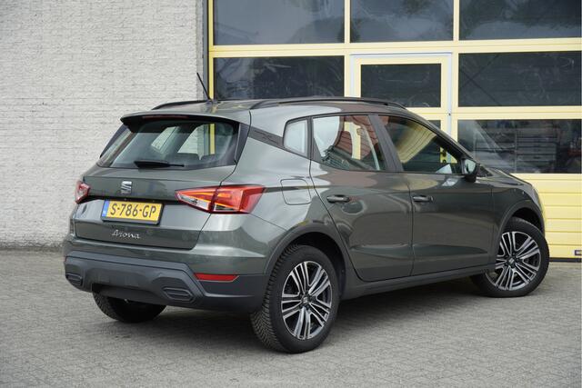 Seat Arona 1.0 TSI Style BJ2023 Lmv 17" | Led | Pdc | App-Connect | Climate control | Cruise control | Getint glas