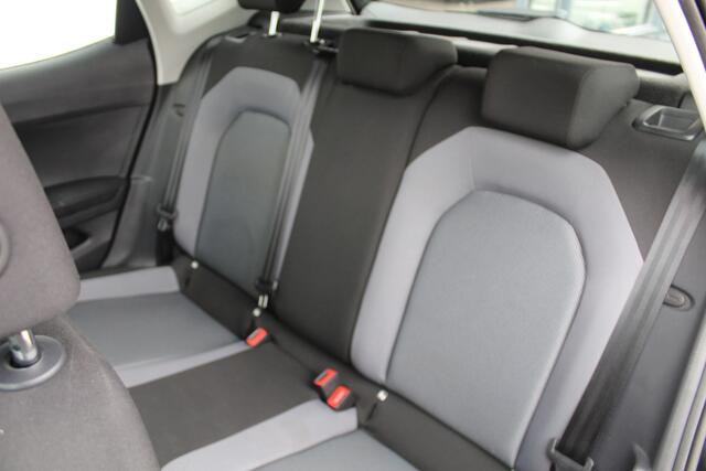 Seat Arona 1.0 TSI Xperience Stoelverwarming