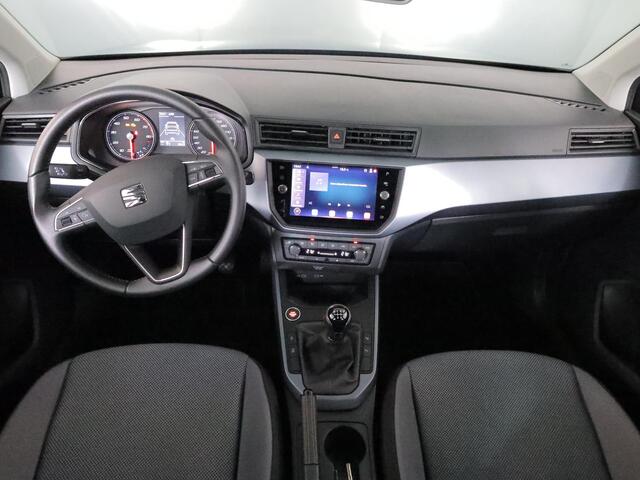 Seat Arona 1.0 TSI Style Business Intense 95 pk | Navigatie | Parkeersensoren (Park assist) | Achteruitrijcamera | Adaptieve cruise control | Keyless |