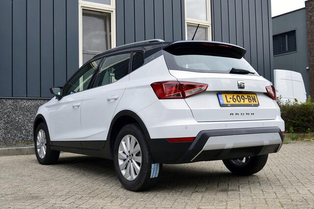Seat Arona 1.0 TSI Xcellence Business Intense Rijklaarprijs-Garantie Navigatie Led Camera Airco Apple carplay