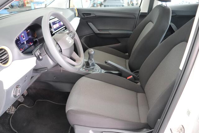 Seat Arona 1.0 EcoTSI Reference. Trekhaak afneembaar, Apple Carplay/Android Auto
