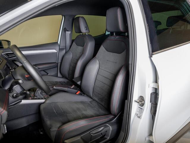 Seat Arona 1.5 TSI EVO FR / 150pk / Beats audio / Adaptieve cruise control / Stoelverwarming / Apple carplay / Virtuele cockpit /