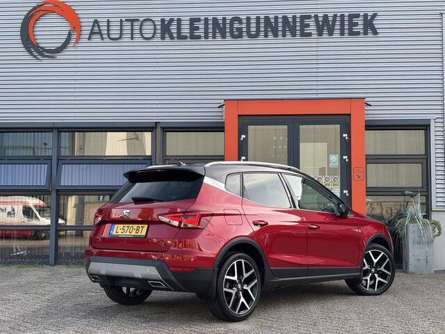 Seat Arona 1.0 TSI FR Business Intense Plus / Trekhaak Afneembaar / Applecarplay/Androidauto / Stoelverwarming /